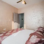 Two Bedroom Jose With Private Parking Lägenhet *