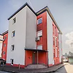 Apartman Two Bedroom Jose With Private Parking *