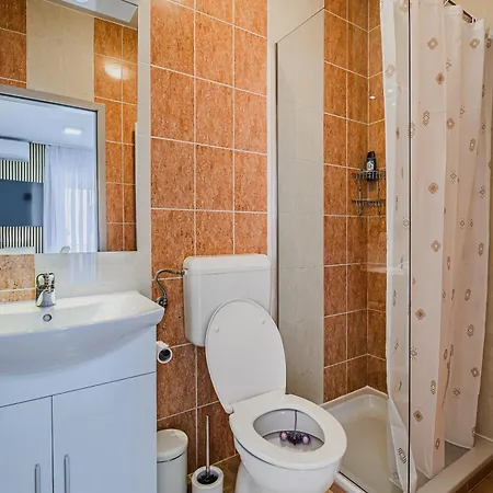 Apartman Two Bedroom Jose With Private Parking Ljubljana