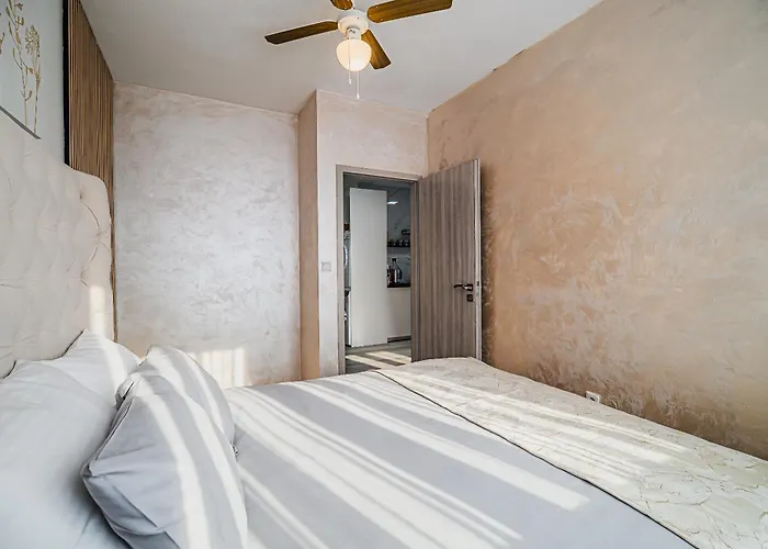 Two Bedroom Jose With Private Parking Apartament Lublana